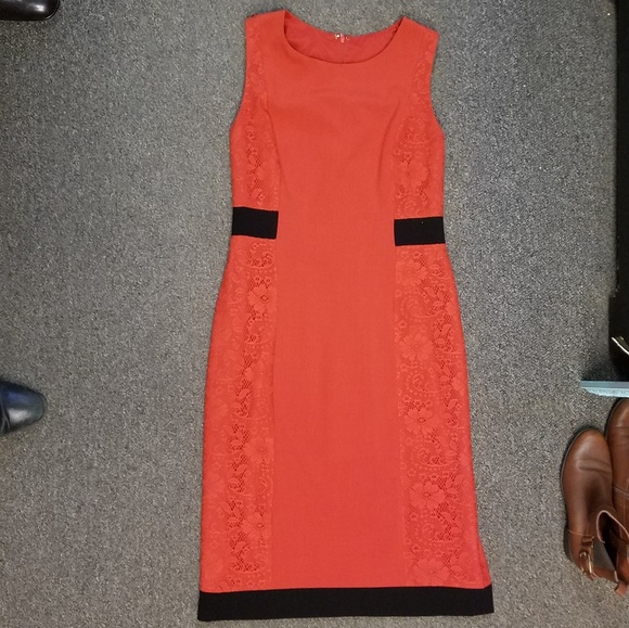 Dress - Picture 7 of 7